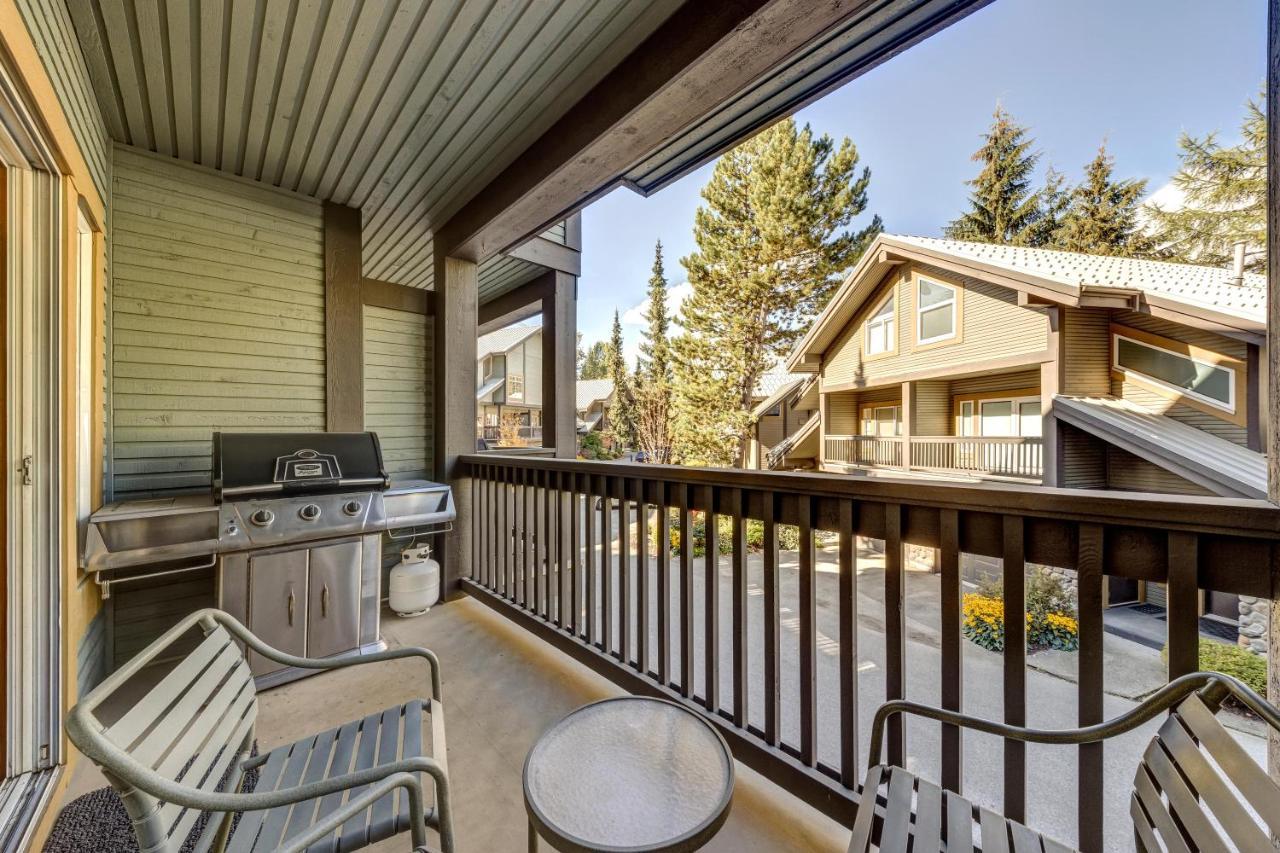 Snowy Creek 14 Whistler Exterior foto